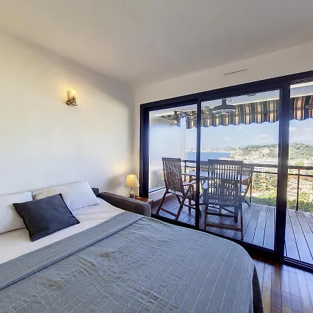 Nestor&jeeves - Hublot Terrasse - Sea View - Swimming Pool Apartment *